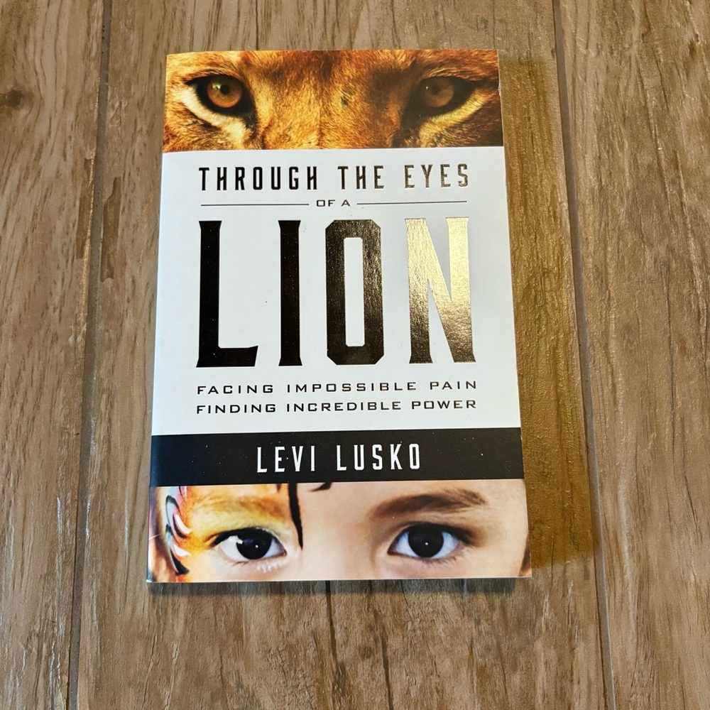 Through The Eyes Of A Lion New Softcover Book By Levi Lusko